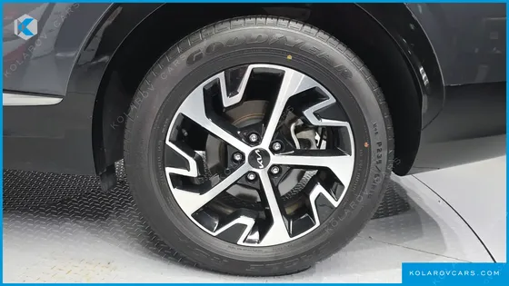 KIA SPORTAGE SIGNATURE 4WD