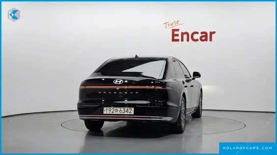 HYUNDAI GRANDEUR 2,5 GASOLINE 2WD