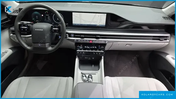 HYUNDAI GRANDEUR 2,5 GASOLINE 2WD