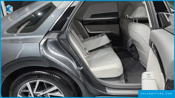 HYUNDAI GRANDEUR 2,5 GASOLINE 2WD