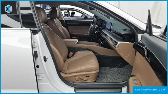 HYUNDAI GRANDEUR 2,5 GASOLINE 2WD