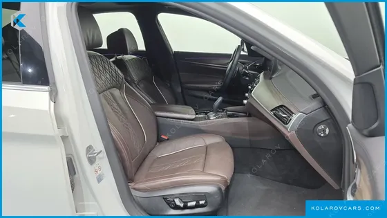 BMW 5 SERIES 520D XDRIVE M SPORT PACKAGE PLUS