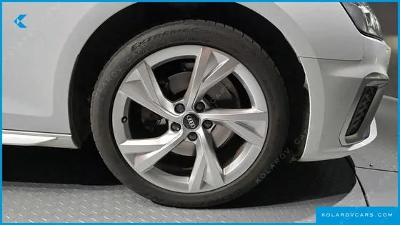 AUDI A4 35 TDI PREMIUM