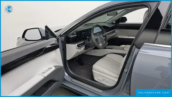 HYUNDAI GRANDEUR 2,5 GASOLINE 2WD