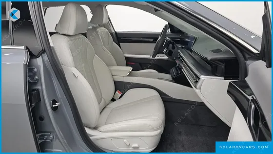 HYUNDAI GRANDEUR 2,5 GASOLINE 2WD