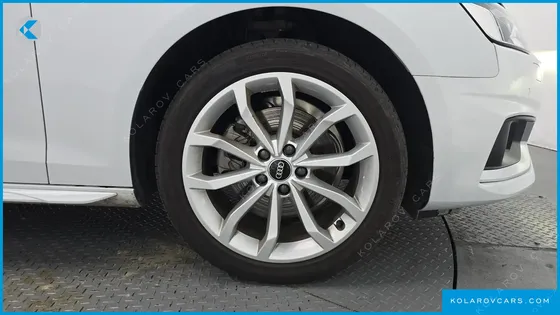 AUDI A4 40 TFSI