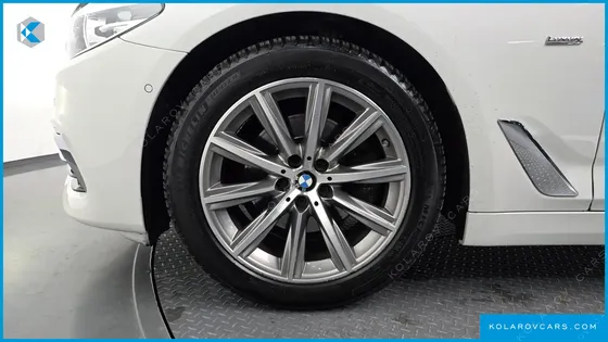 BMW 5 SERIES 520I LUXURY