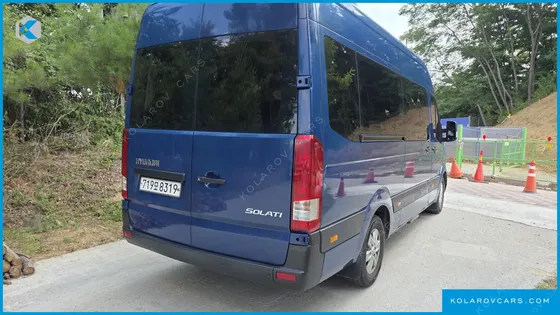 HYUNDAI SOLATI 15-SEATER