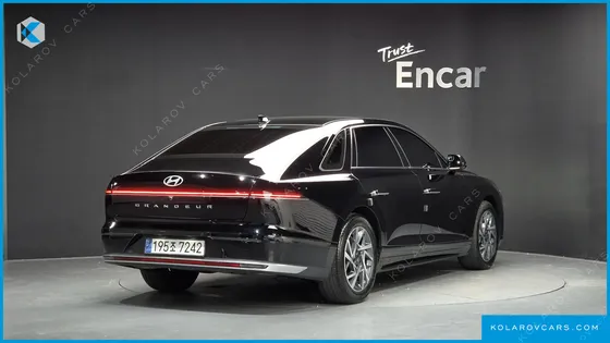 HYUNDAI GRANDEUR 2,5 GASOLINE 2WD