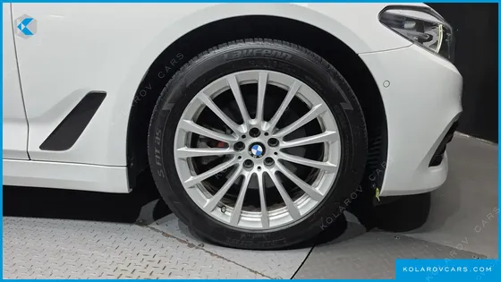 BMW 5 SERIES 520I LUXURY