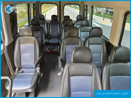 HYUNDAI SOLATI 15-SEATER