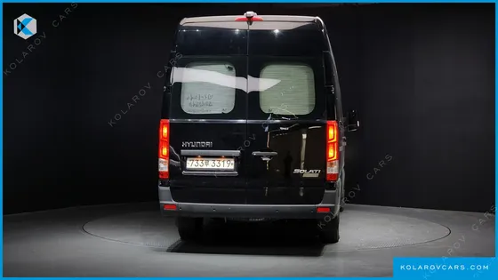 HYUNDAI SOLATI 11-SEATER