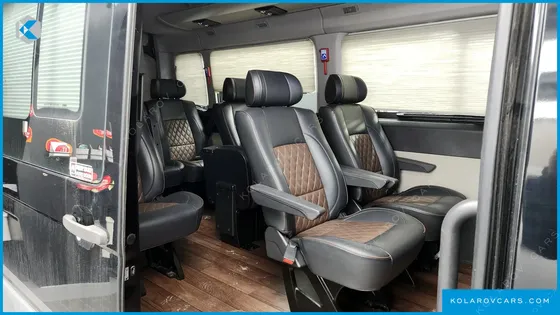 HYUNDAI SOLATI 11-SEATER