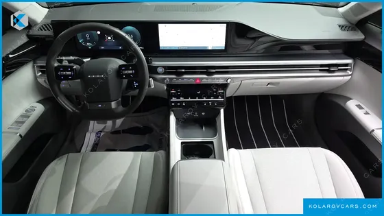 HYUNDAI GRANDEUR 2,5 GASOLINE 2WD