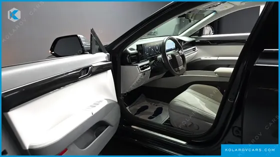 HYUNDAI GRANDEUR 2,5 GASOLINE 2WD