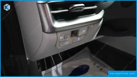 HYUNDAI GRANDEUR 2,5 GASOLINE 2WD