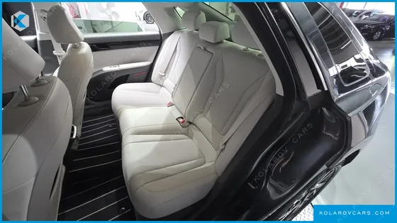 HYUNDAI GRANDEUR 2,5 GASOLINE 2WD