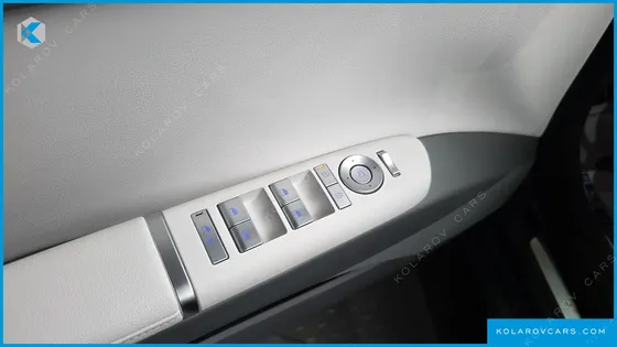 HYUNDAI GRANDEUR 2,5 GASOLINE 2WD