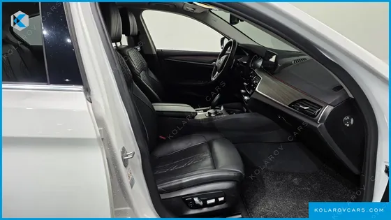 BMW 5 SERIES 530I XDRIVE LUXURY PLUS