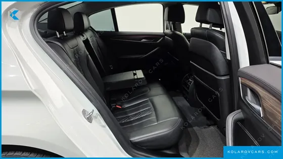 BMW 5 SERIES 530I XDRIVE LUXURY PLUS