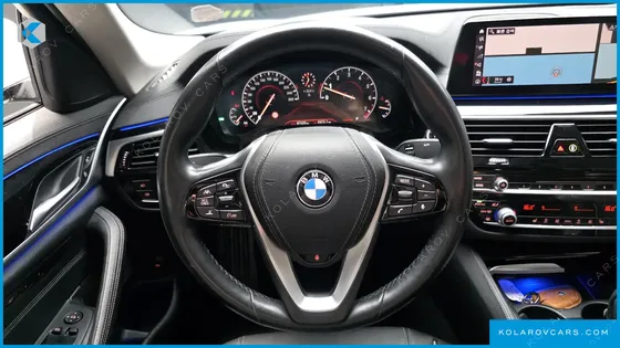 BMW 5 SERIES 520I LUXURY