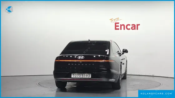 HYUNDAI GRANDEUR 2,5 GASOLINE 2WD