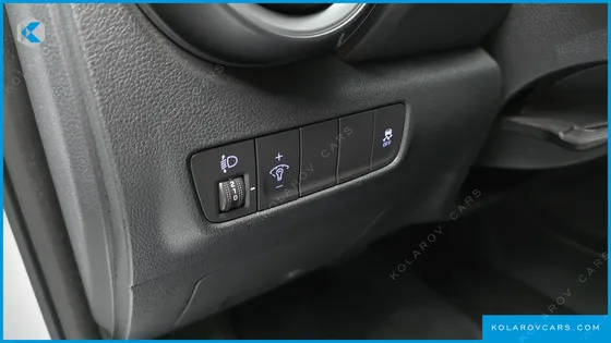 HYUNDAI KONA GASOLINE 2.0 2WD