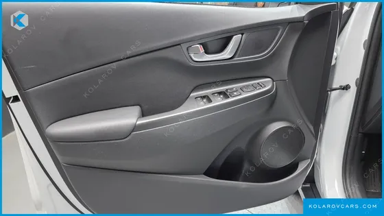 HYUNDAI KONA GASOLINE 2.0 2WD