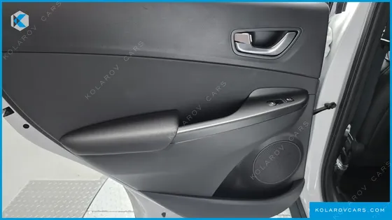 HYUNDAI KONA GASOLINE 2.0 2WD