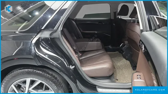 HYUNDAI GRANDEUR 2,5 GASOLINE 2WD