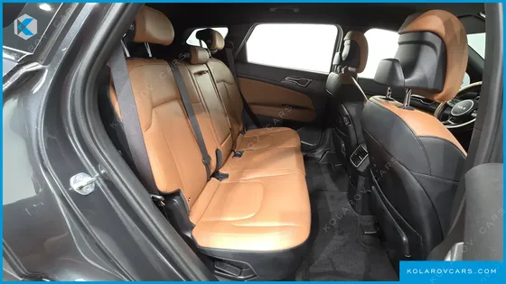 KIA SPORTAGE SIGNATURE GRAVITY 2WD