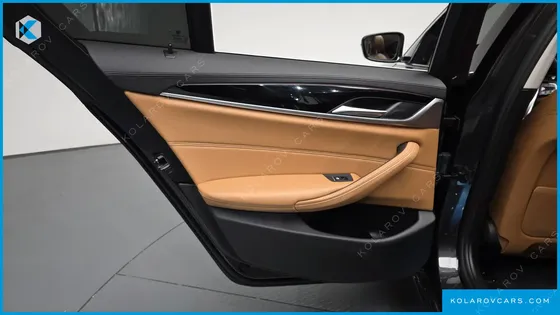 BMW 5 SERIES 520I LUXURY