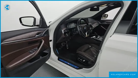 BMW 5 SERIES 530I M SPORT PACKAGE PLUS