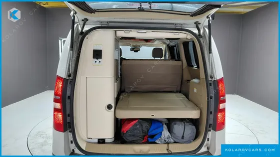 HYUNDAI STAREX 4WD CAMPING CAR
