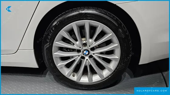 BMW 5 SERIES 520D LUXURY PLUS