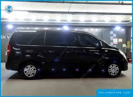 HYUNDAI STAREX VAN 3-SEATER LPI