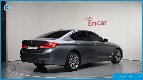 BMW 5 SERIES 520I LUXURY