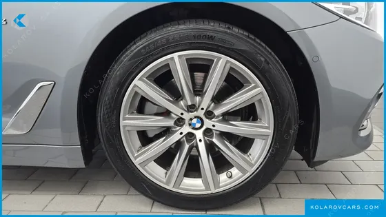 BMW 5 SERIES 520I LUXURY