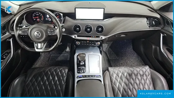 KIA STINGER 2.5 AWD MASTERS
