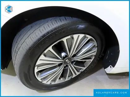 KIA K7 SIGNATURE