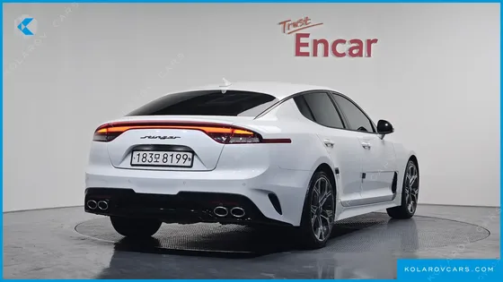 KIA STINGER 2.5 PLATINUM