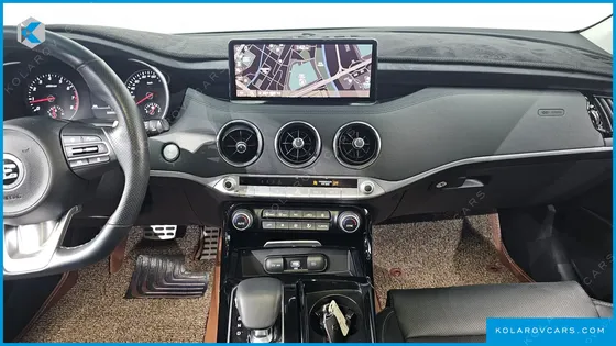 KIA STINGER 2.5 PLATINUM