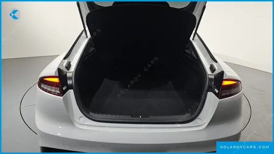 KIA STINGER 2.5 PLATINUM