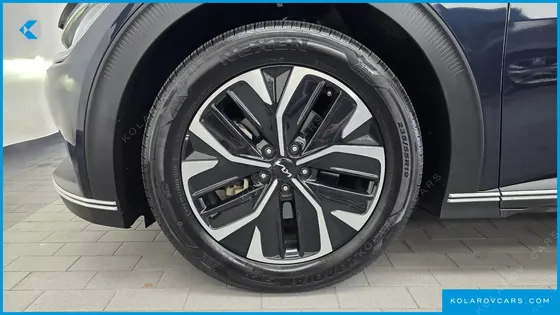 KIA EV6 STANDARD 4WD