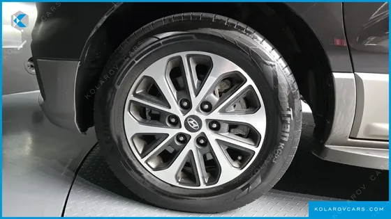 HYUNDAI STAREX 4WD CAMPING CAR