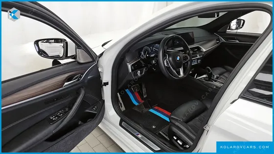BMW 5 SERIES 530I XDRIVE M SPORT PACKAGE PLUS