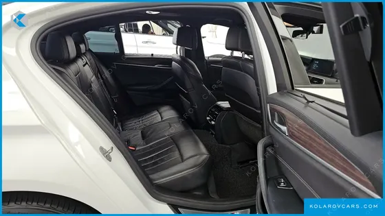 BMW 5 SERIES 530I XDRIVE M SPORT PACKAGE PLUS