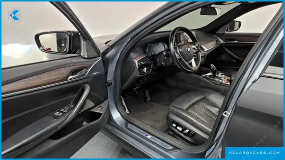 BMW 5 SERIES 530I XDRIVE M SPORT PACKAGE PLUS