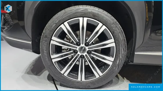 BYD SEALION 7 BASE