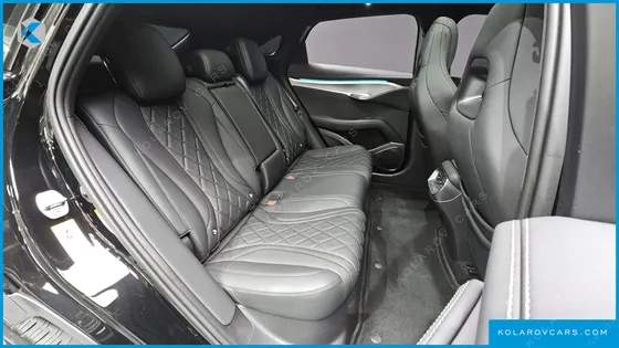 BYD SEALION 7 BASE